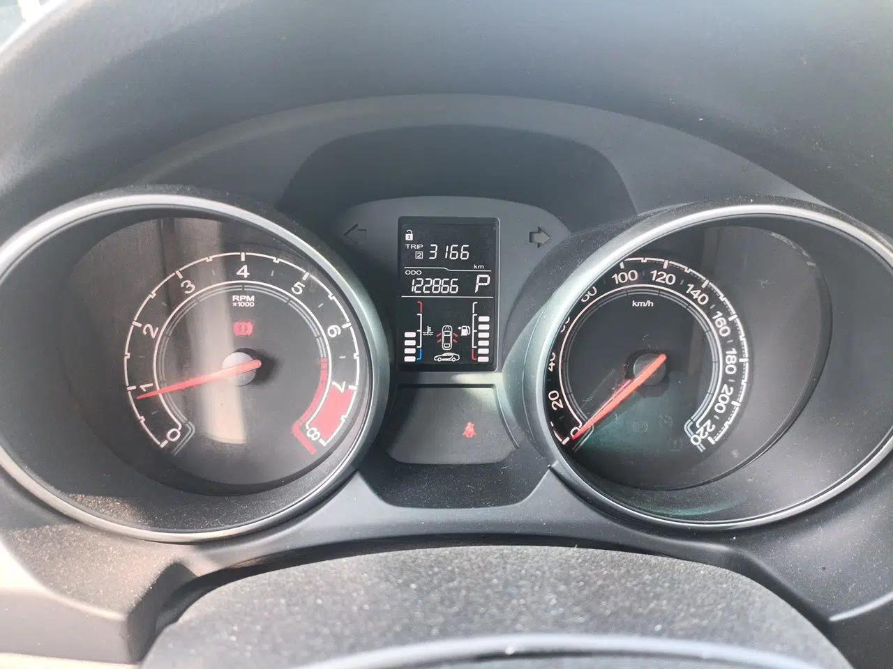 MG GT 2016 1.5T Automatic Value-Added Luxury Edition — миниатюра 12