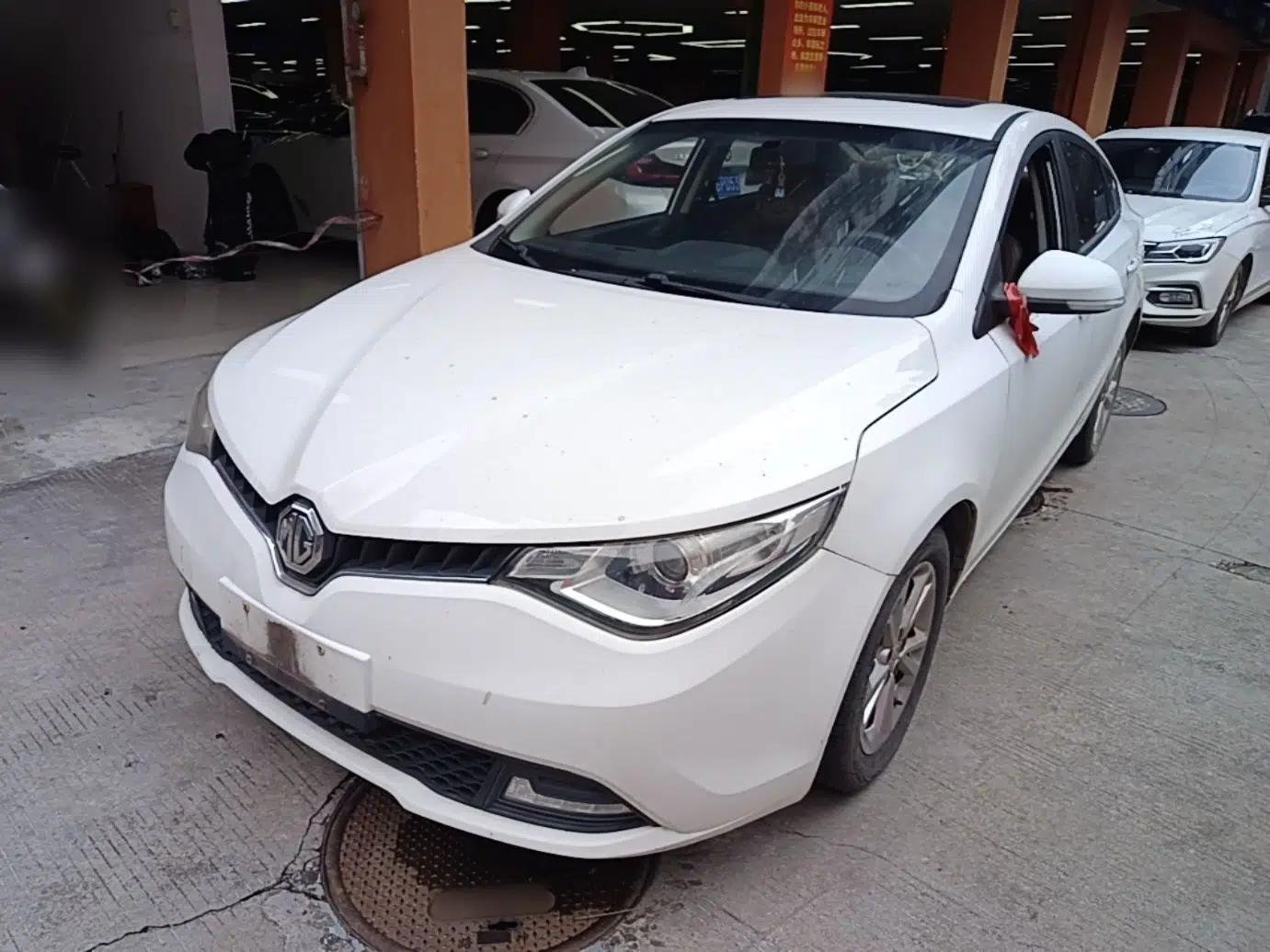 MG GT 2016 1.5T Automatic Value-Added Luxury Edition — миниатюра 1