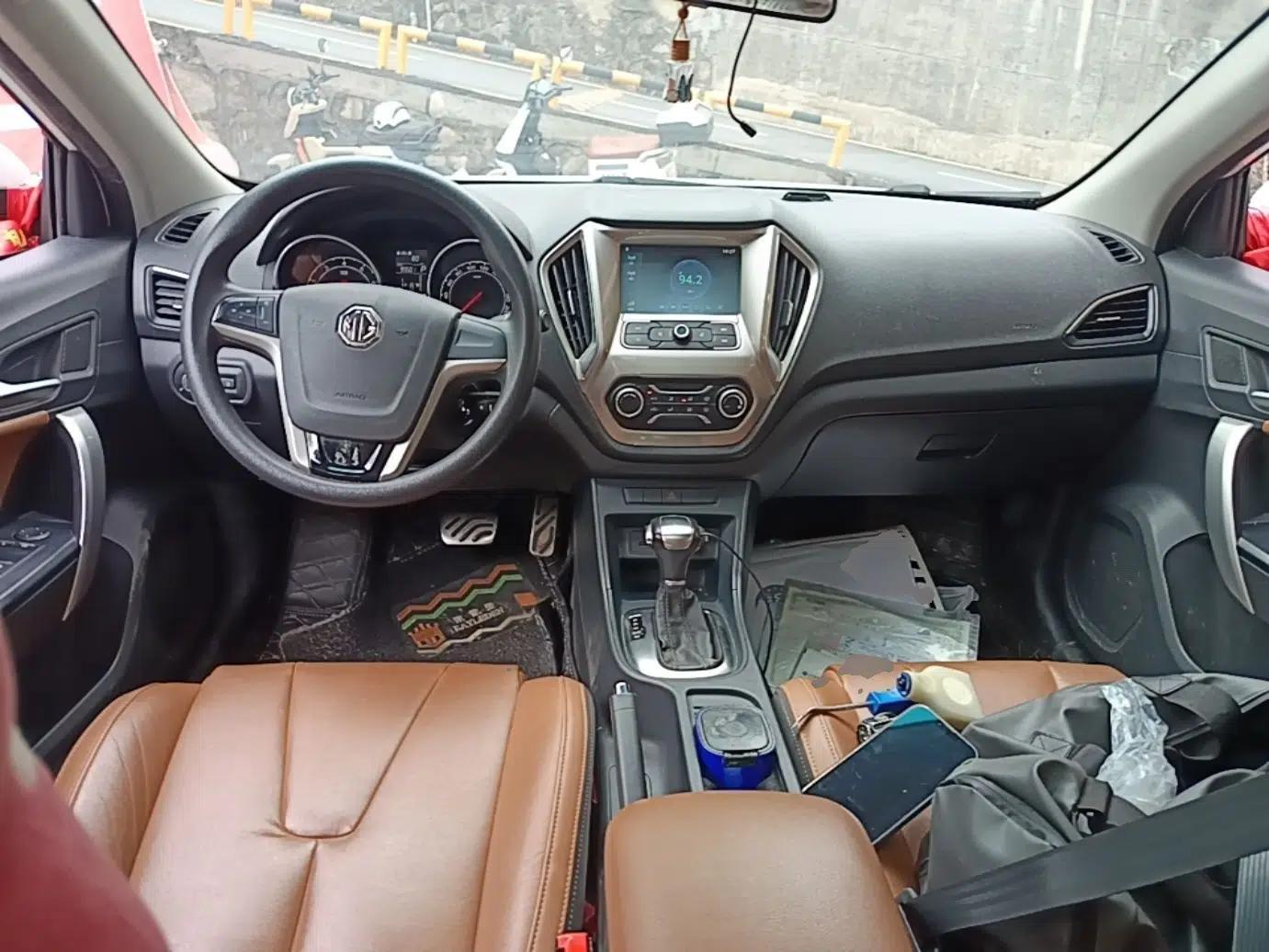 MG GT 2016 1.5T Automatic Value-Added Luxury Edition — миниатюра 13