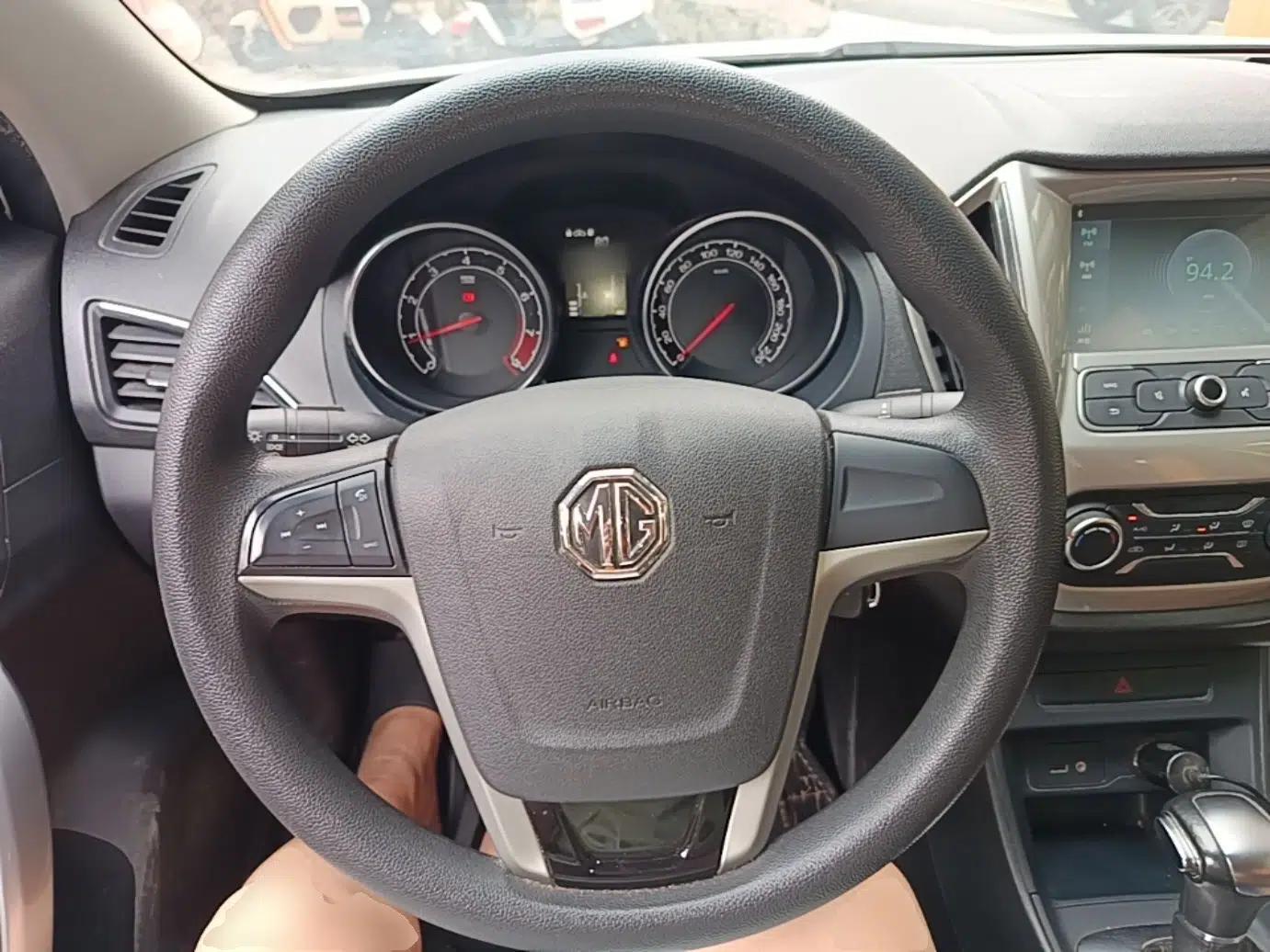 MG GT 2016 1.5T Automatic Value-Added Luxury Edition — миниатюра 14