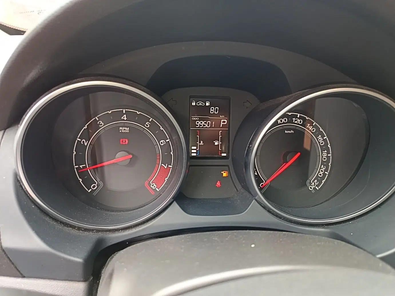 MG GT 2016 1.5T Automatic Value-Added Luxury Edition — миниатюра 15