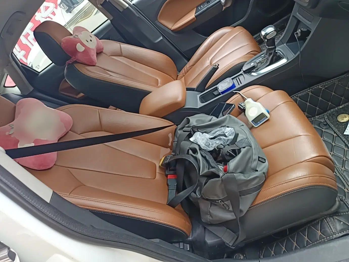 MG GT 2016 1.5T Automatic Value-Added Luxury Edition — миниатюра 23