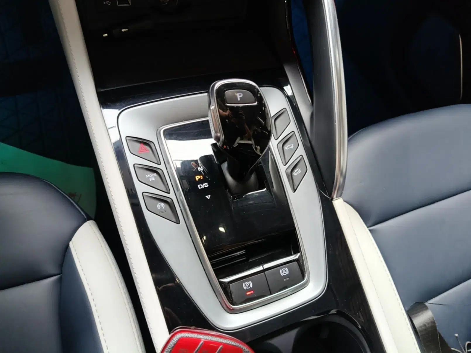 MG Pilot 2021 400TGI Automatic Two-Wheel Drive Trophy Flagship Edition — миниатюра 17