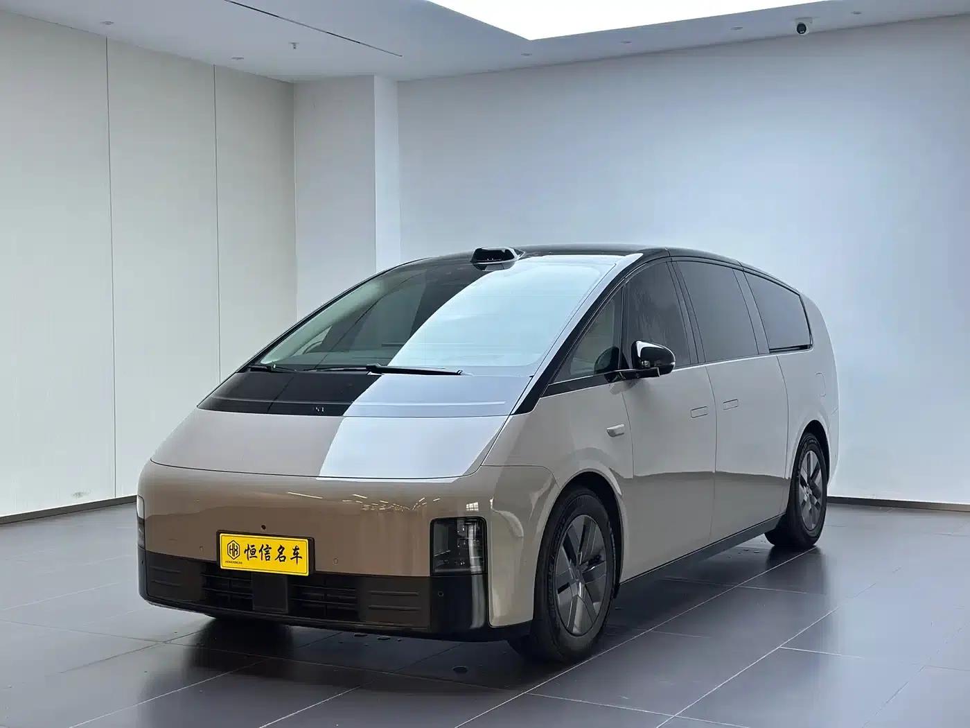 Li Auto MEGA 2024 Ultra — миниатюра 1
