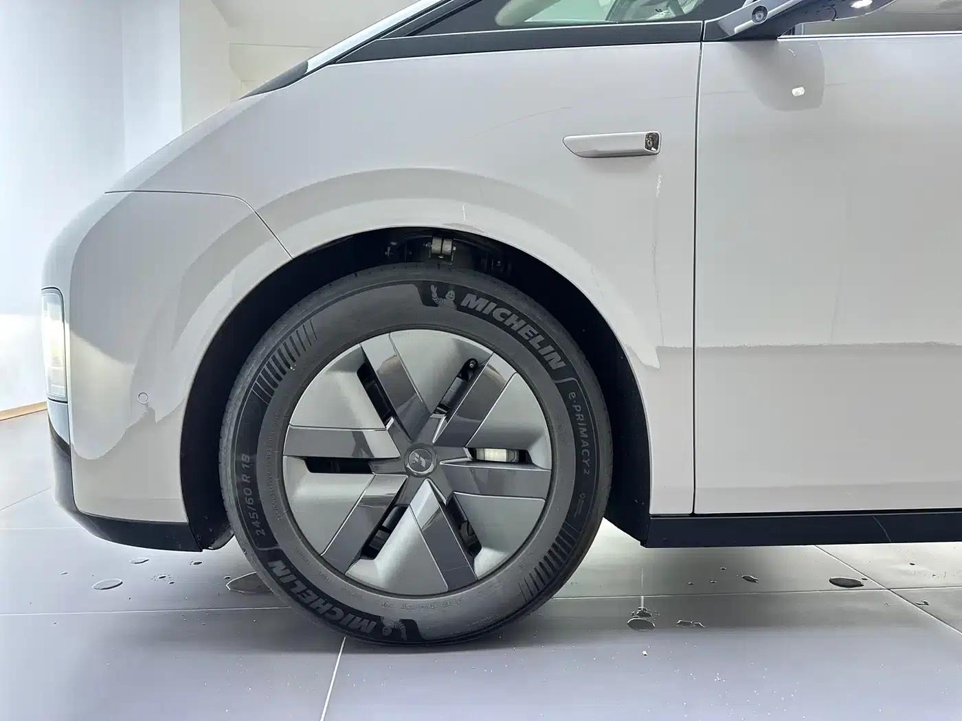 Li Auto MEGA 2024 Ultra — миниатюра 22