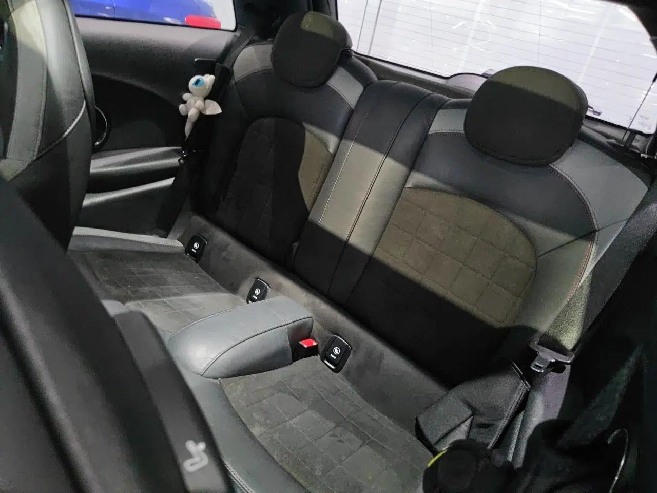 MINI JCW 2021 2.0T JOHN COOPER WORKS ALL-IN — миниатюра 18