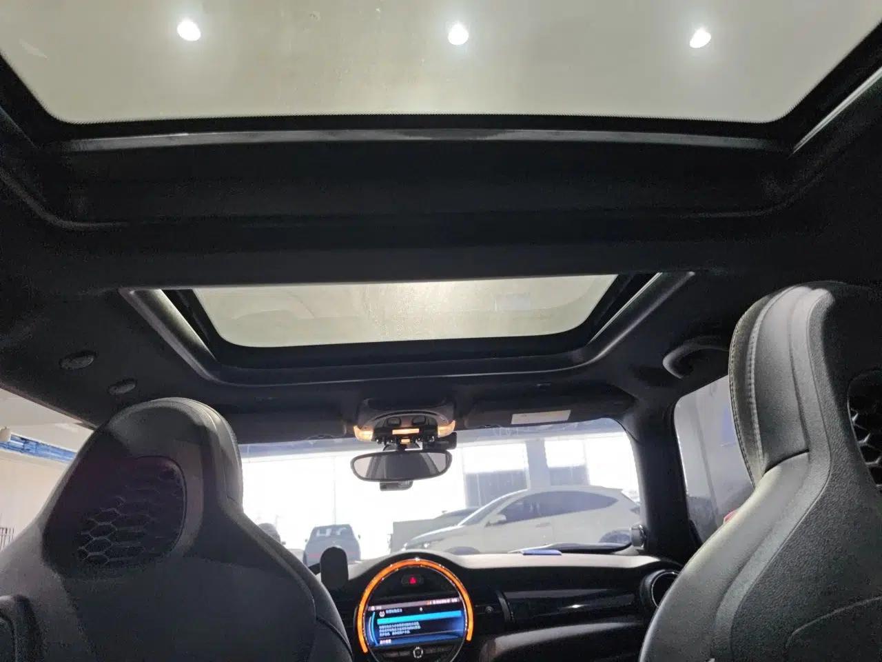 MINI JCW 2021 2.0T JOHN COOPER WORKS ALL-IN — миниатюра 19