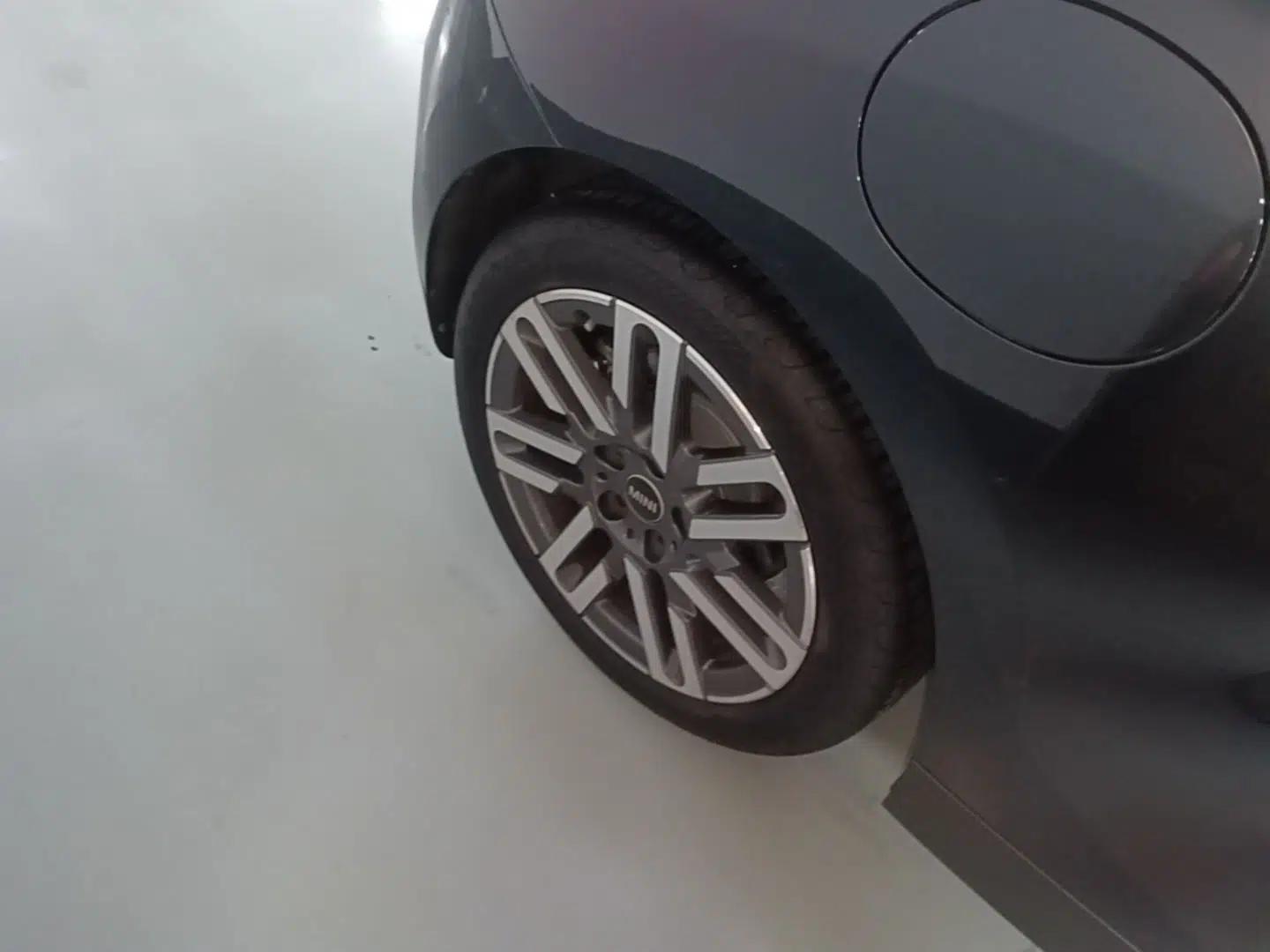 MINI Electric COOPER 2024 456km COOPER E Classic Edition — миниатюра 10