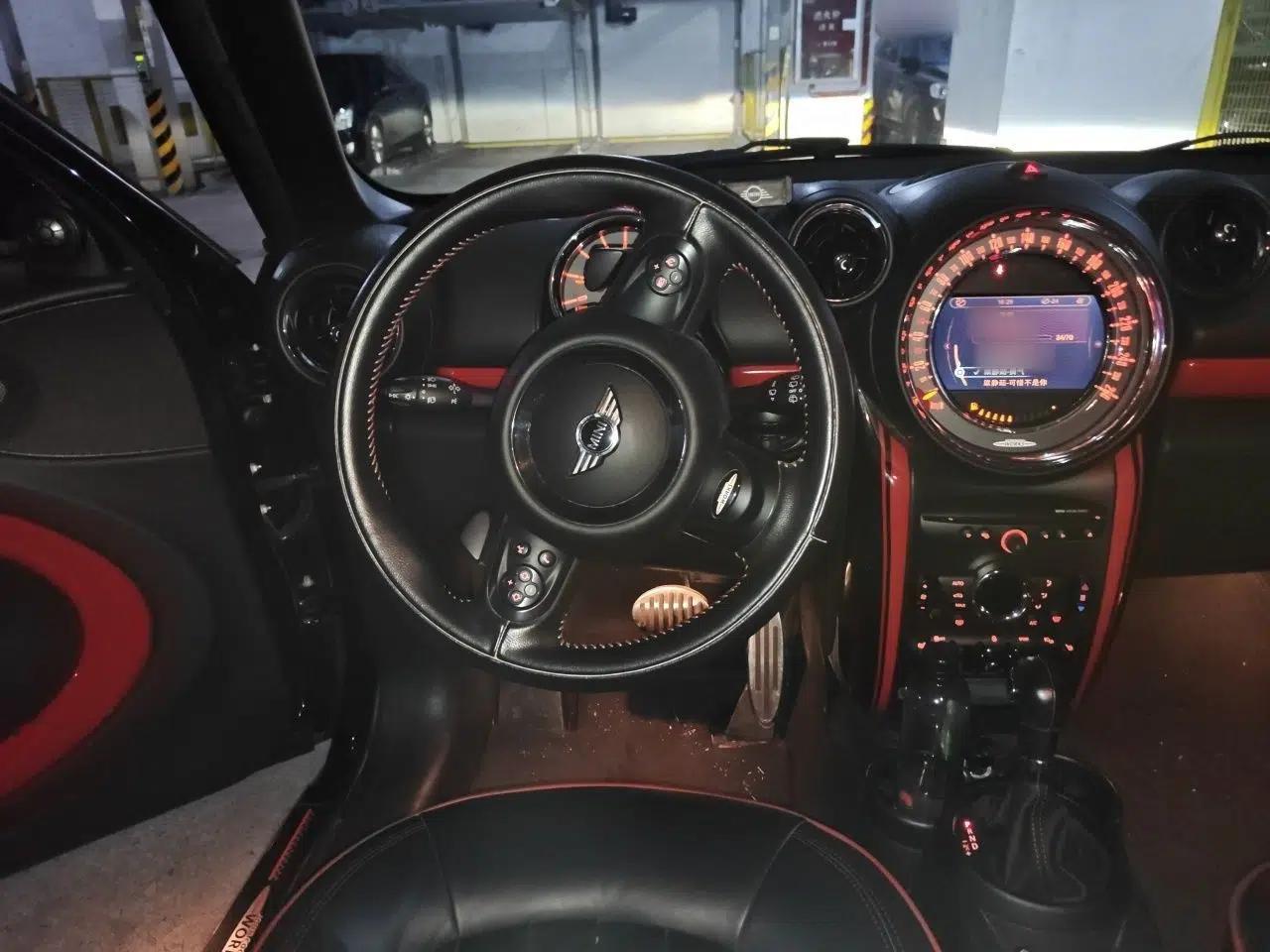 MINI JCM COUNTRYMAN 2014 1.6T JOHN COOPER WORKS ALL4 — миниатюра 11