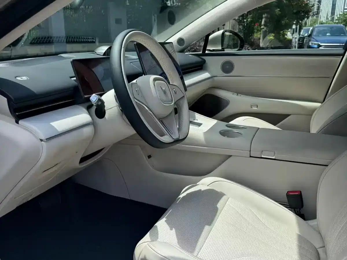 Voyah Chase Light L 2026 All-Wheel Drive Ultra — миниатюра 7