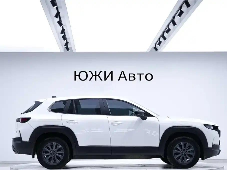 Mazda CX-50 2023 2.0L Driving Edition — миниатюра 3
