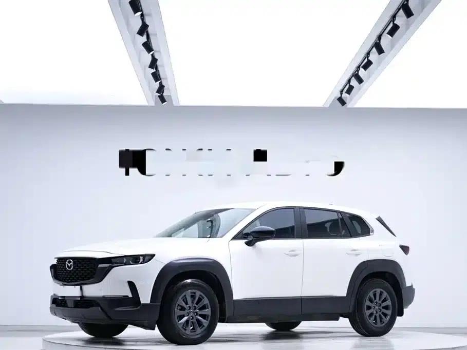 Mazda CX-50 2023 2.0L Driving Edition — миниатюра 4