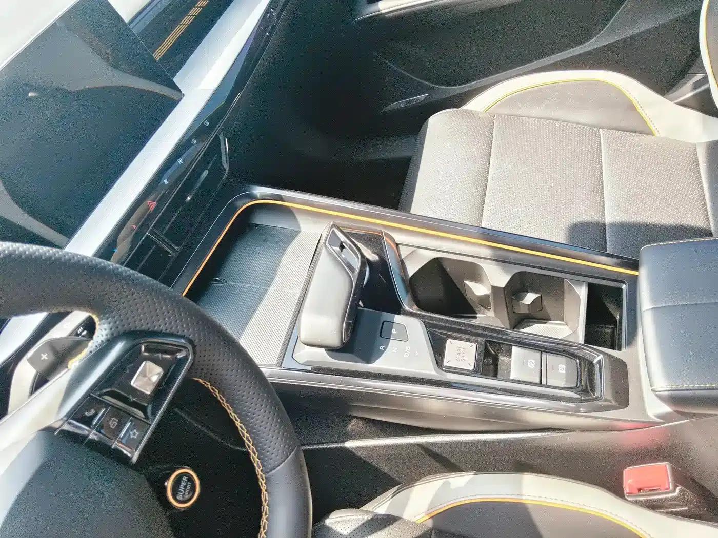 MG5 Scorpio 2022 1.5T Trophy Sport Luxury Edition — миниатюра 5