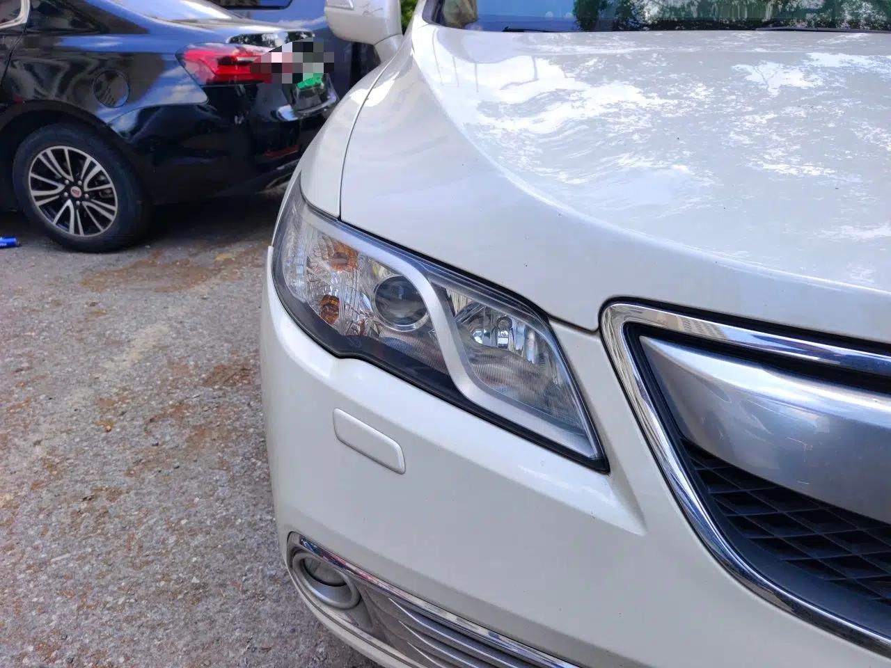 Acura RDX 2013 3.0L Two-Wheel Drive Elite Edition — миниатюра 7