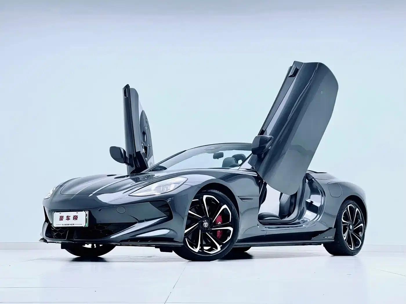 2024 MG Cyberster 520km Legendary AWD Edition — миниатюра 1