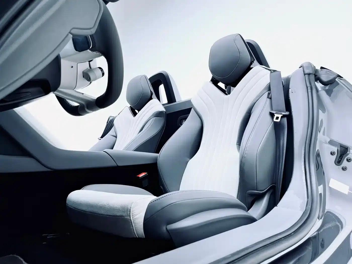2024 MG Cyberster 520km Legendary AWD Edition — миниатюра 7