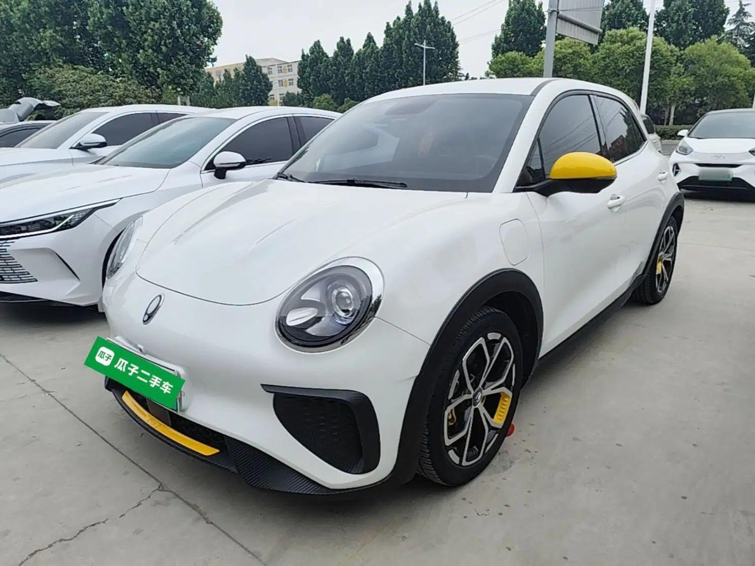 ORA Good Cat GT 2023 Mulan Edition 401 km Premium Version — миниатюра 1