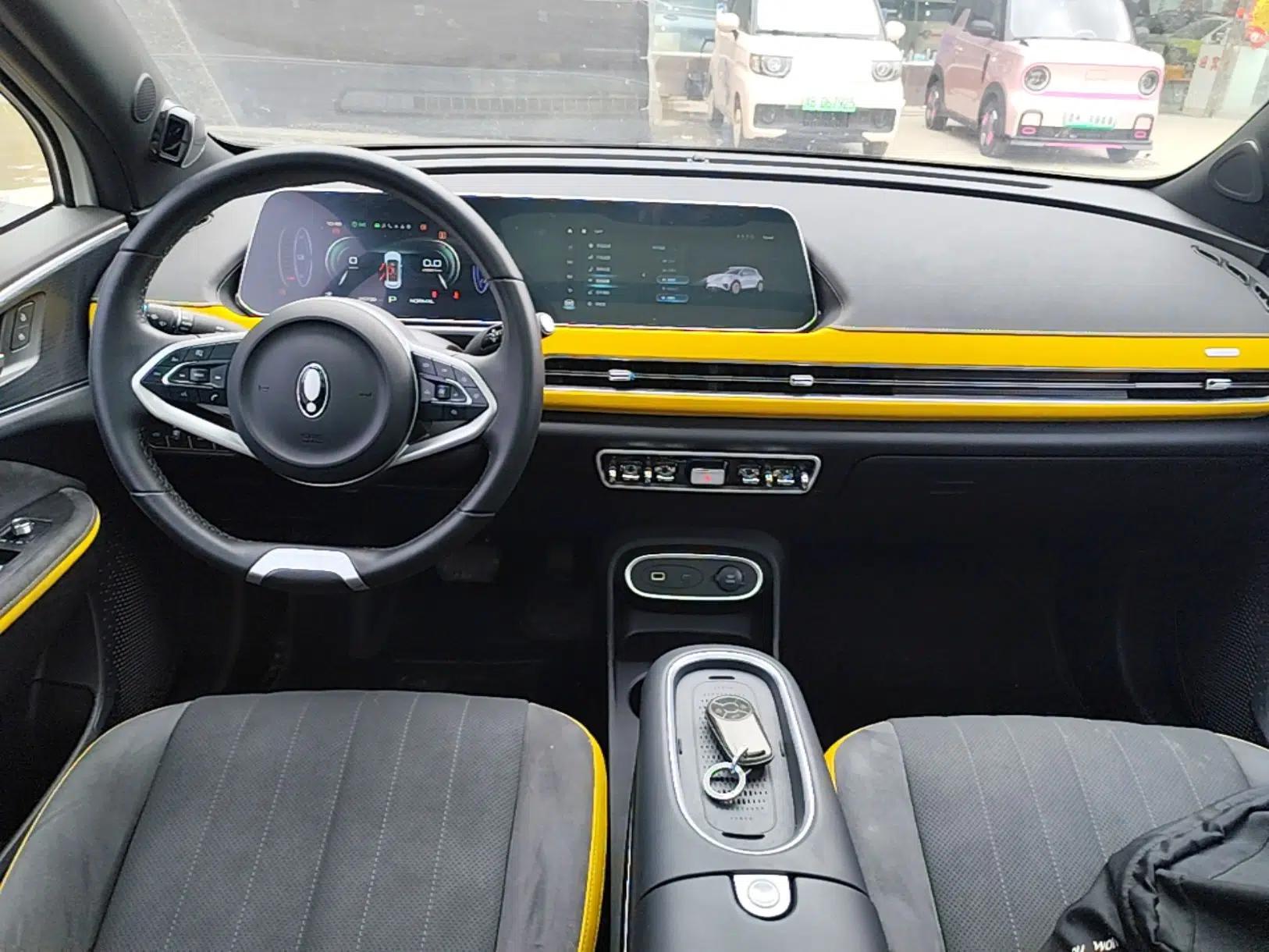 ORA Good Cat GT 2023 Mulan Edition 401 km Premium Version — миниатюра 13