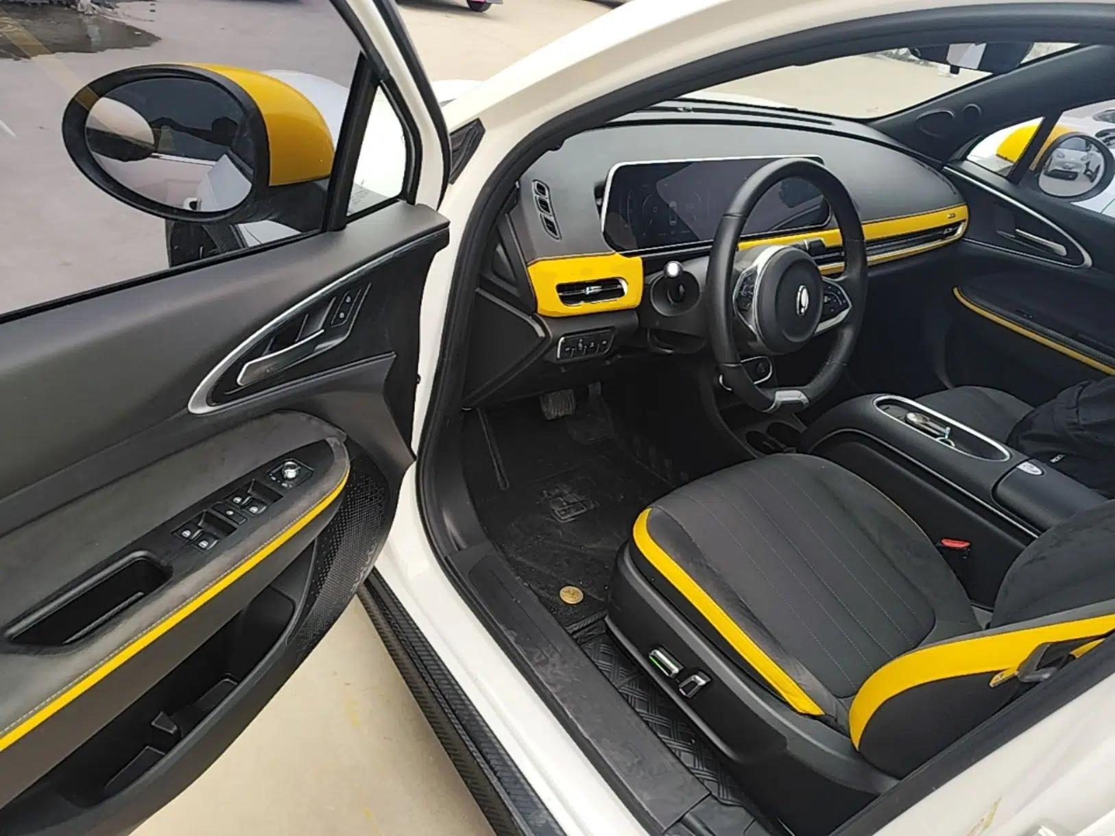 ORA Good Cat GT 2023 Mulan Edition 401 km Premium Version — миниатюра 19