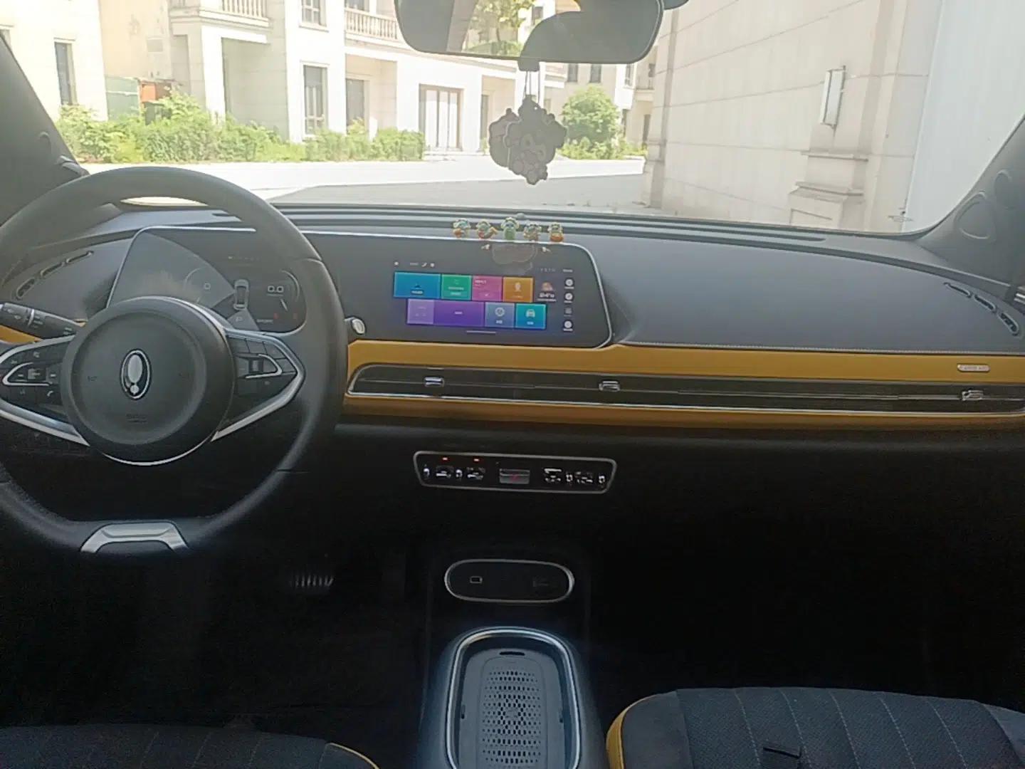 ORA Good Cat GT 2023 Mulan Edition 401km Prestige Version — миниатюра 16