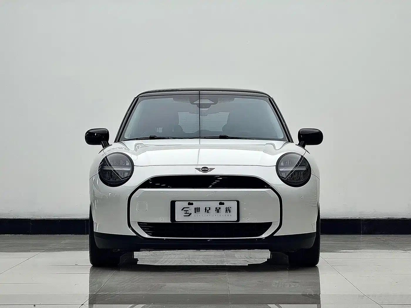 2025 Electric MINI Cooper (456km/h) - Cooper E Classic — миниатюра 4