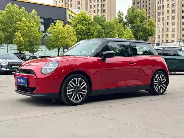 2024 Electric MINI Cooper (456km/h) - Classic Style