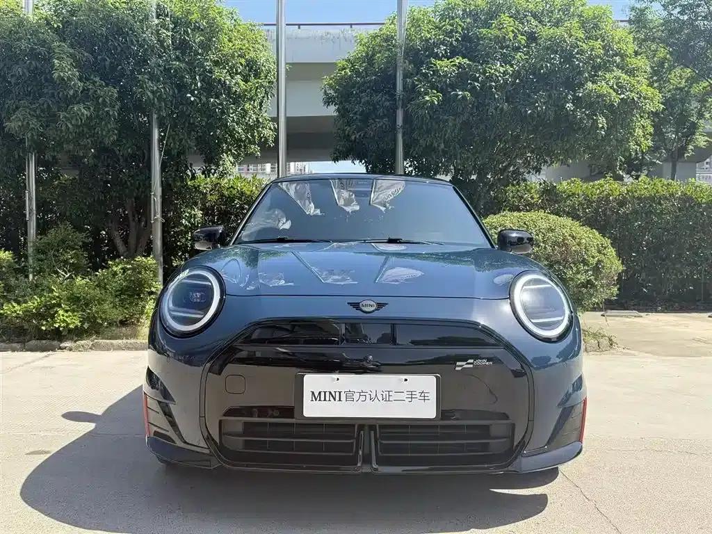 2025 JOHN COOPER WORKS Electric MINI JCW — миниатюра 2