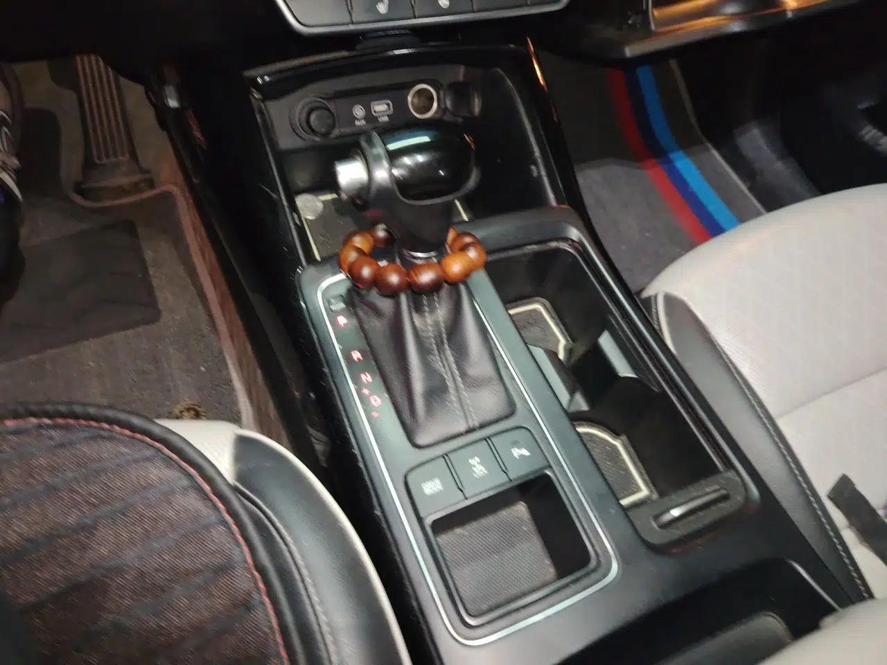 Kia Sorento 2015 Sorento L 2.4L Gasoline 4WD Elite Edition 7 Seats China IV Standard — миниатюра 15