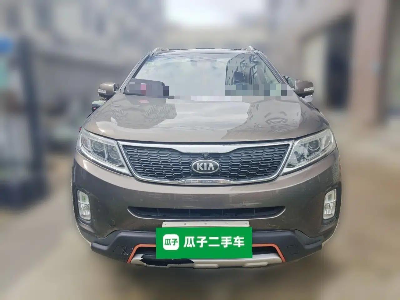 Kia Sorento 2013 2.4L 5-Seater Gasoline Luxury Version China IV Standard — миниатюра 2