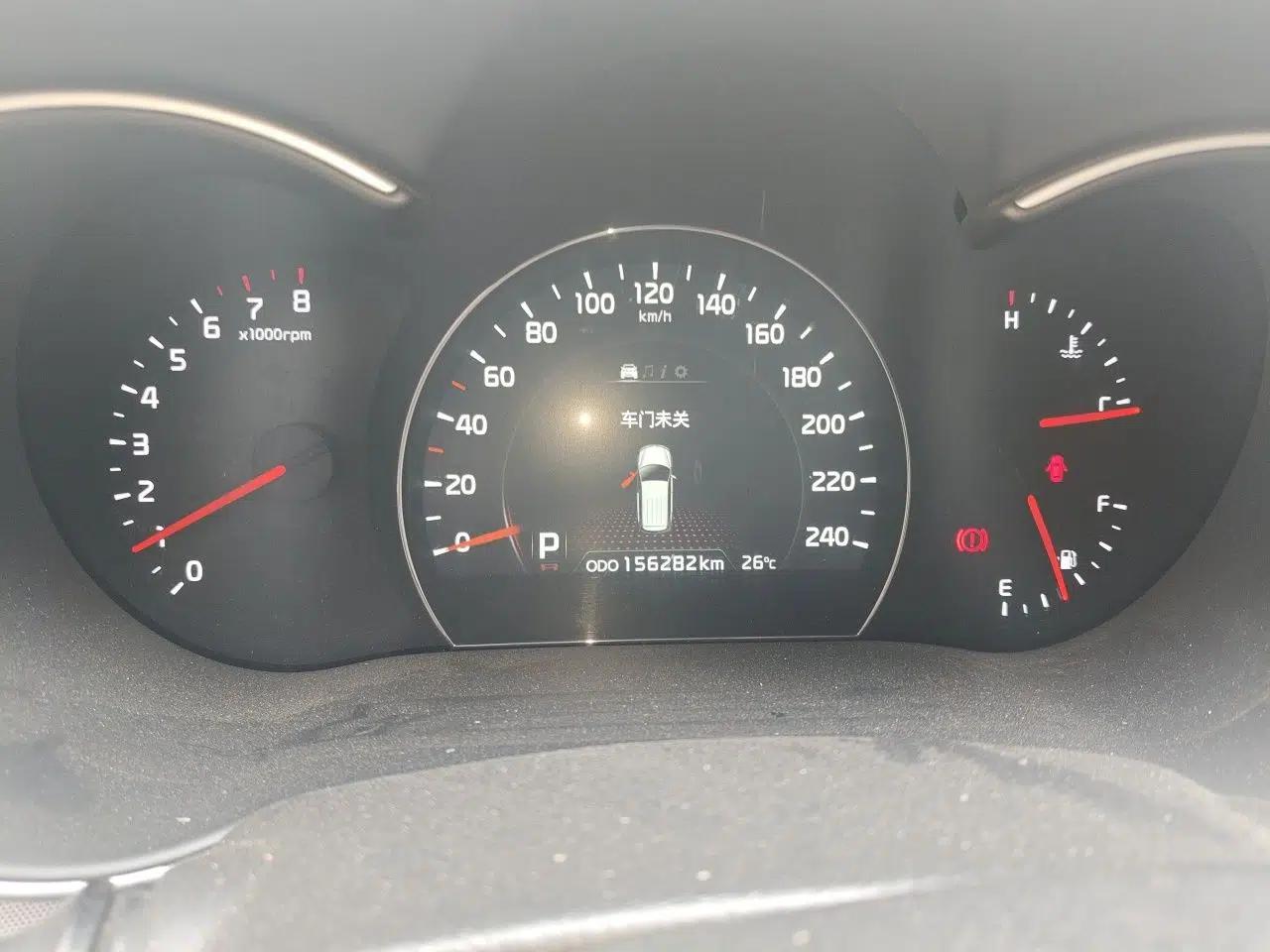 Kia Sorento 2013 2.4L 5-Seater Gasoline Luxury Version China IV Standard — миниатюра 12