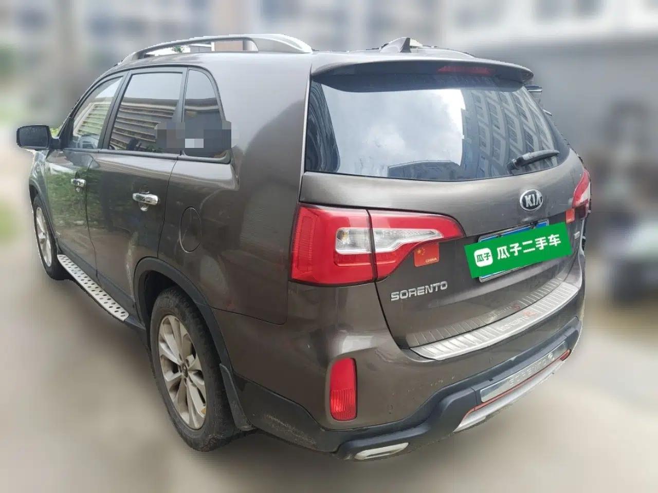 Kia Sorento 2013 2.4L 5-Seater Gasoline Luxury Version China IV Standard — миниатюра 4