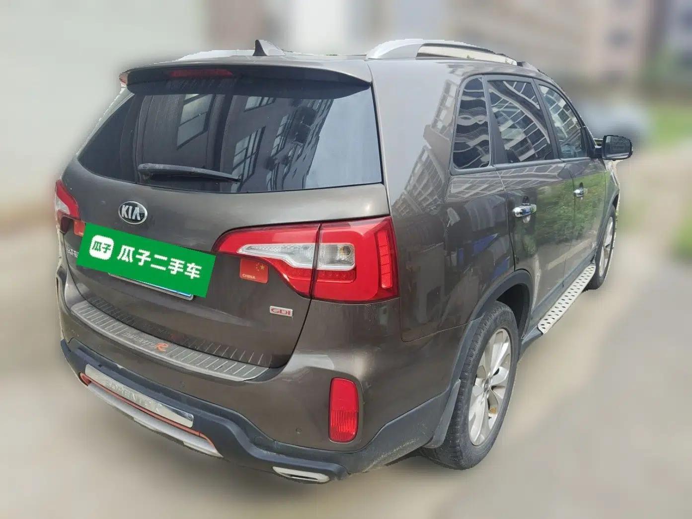 Kia Sorento 2013 2.4L 5-Seater Gasoline Luxury Version China IV Standard — миниатюра 6