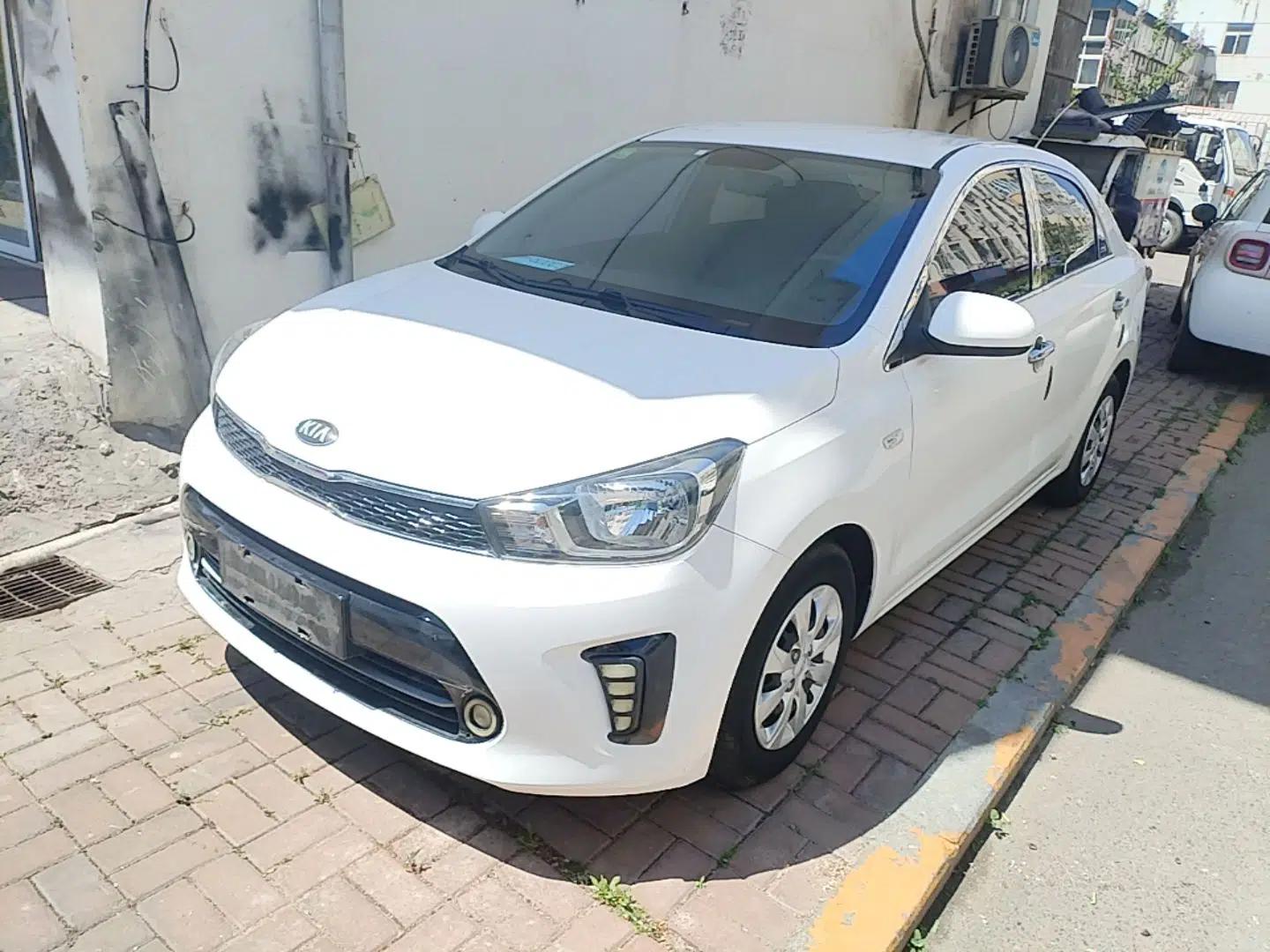 Kia Pegas 2017 1.4L Manual Fashion Edition Smart — миниатюра 1
