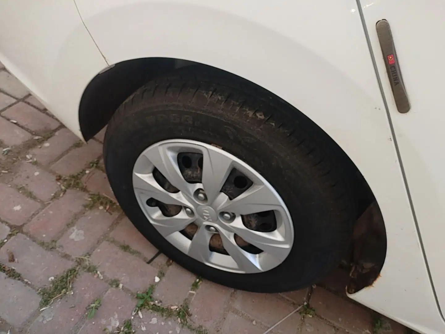 Kia Pegas 2017 1.4L Manual Fashion Edition Smart — миниатюра 10