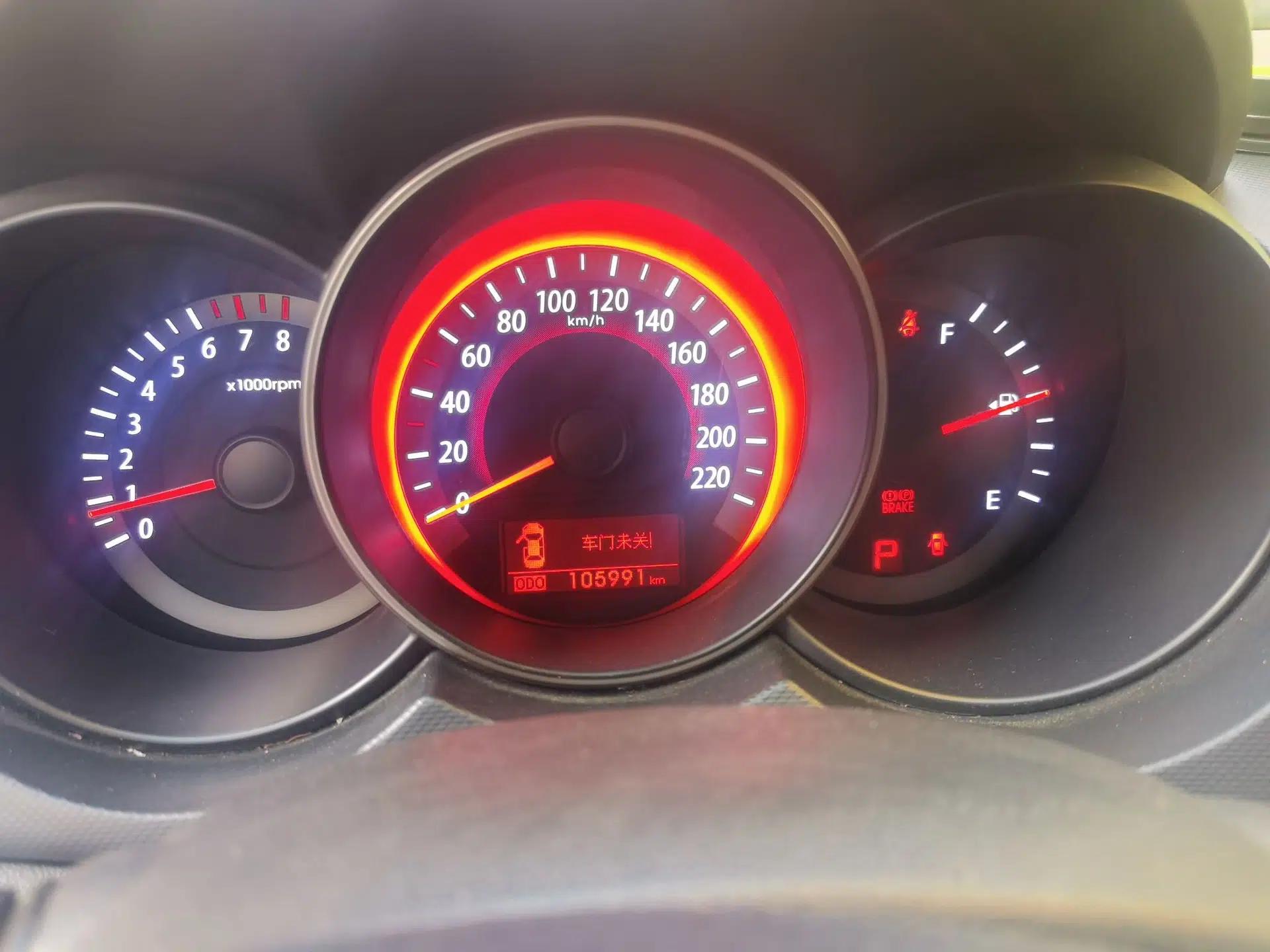 Kia Forte 2012 1.6L AT Premium Commemorative Edition — миниатюра 12