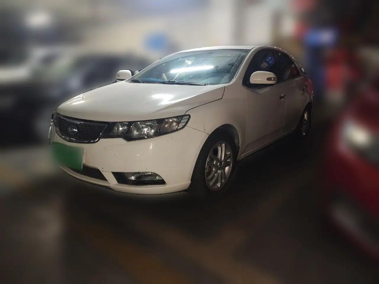 Kia Forte 2011 1.6L AT Premium — миниатюра 1