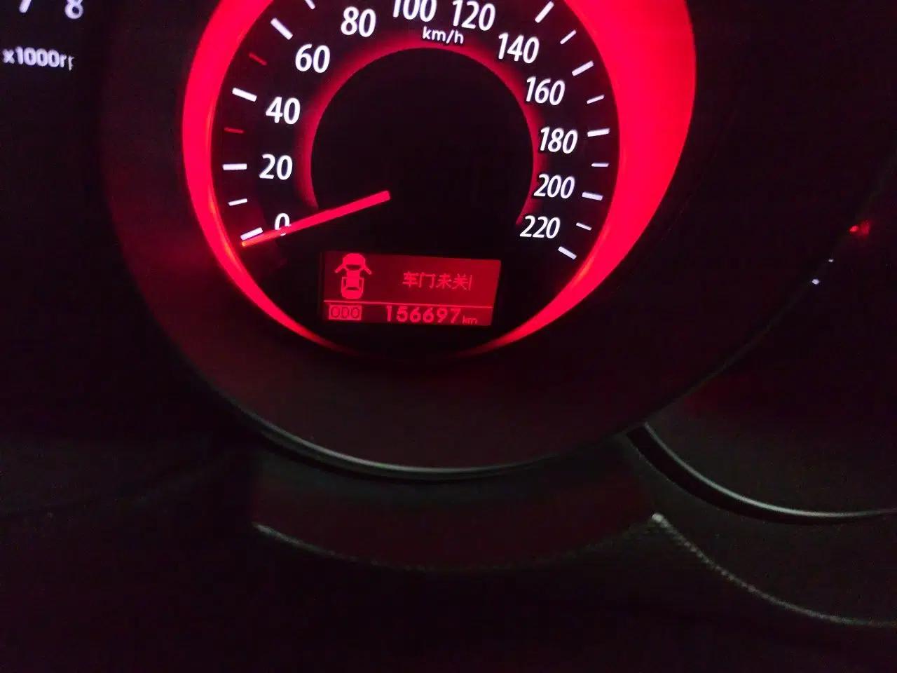 Kia Forte 2011 1.6L AT Premium — миниатюра 13