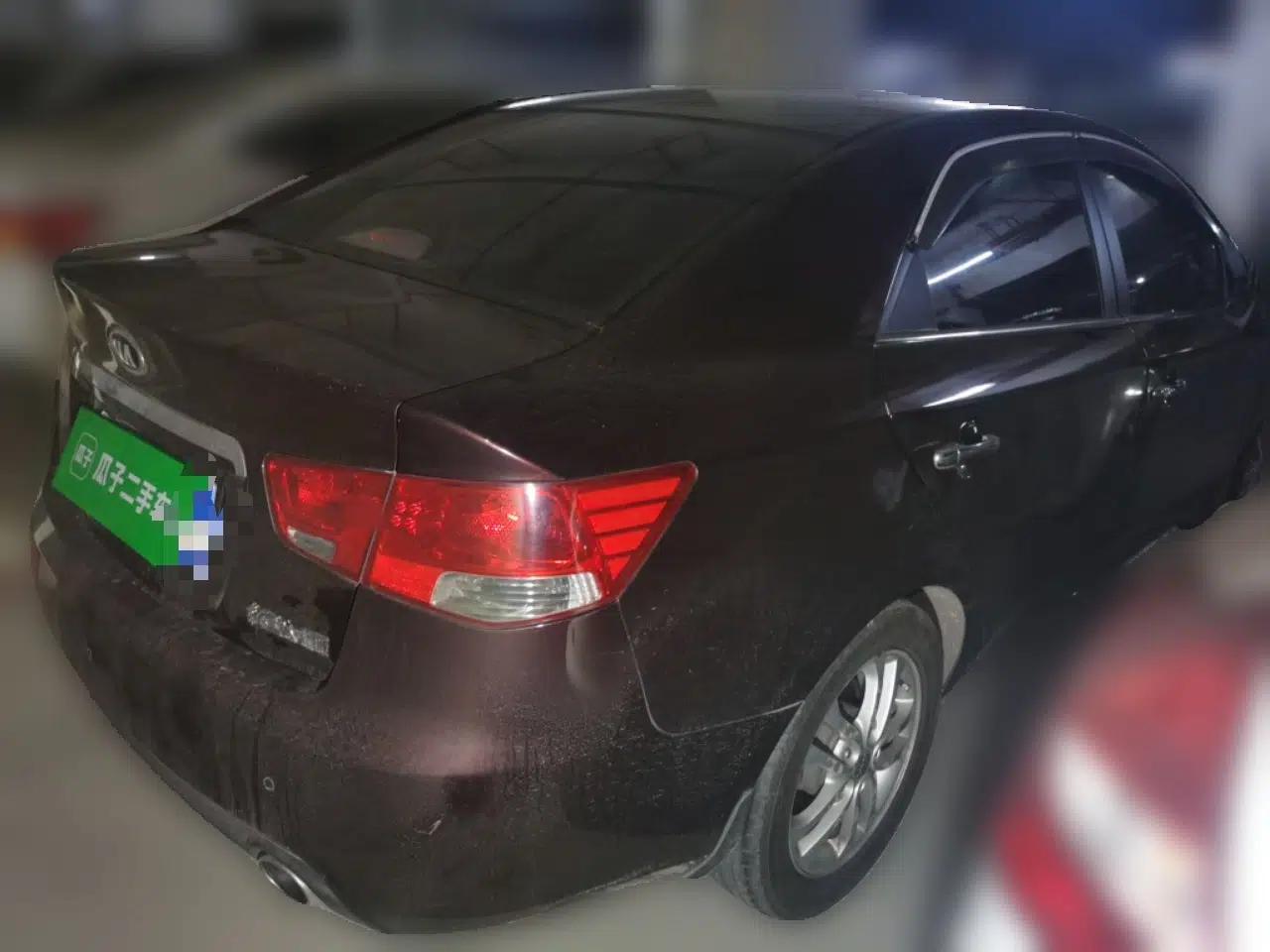 Kia Forte 2012 1.6L AT Premium Commemorative Edition — миниатюра 6