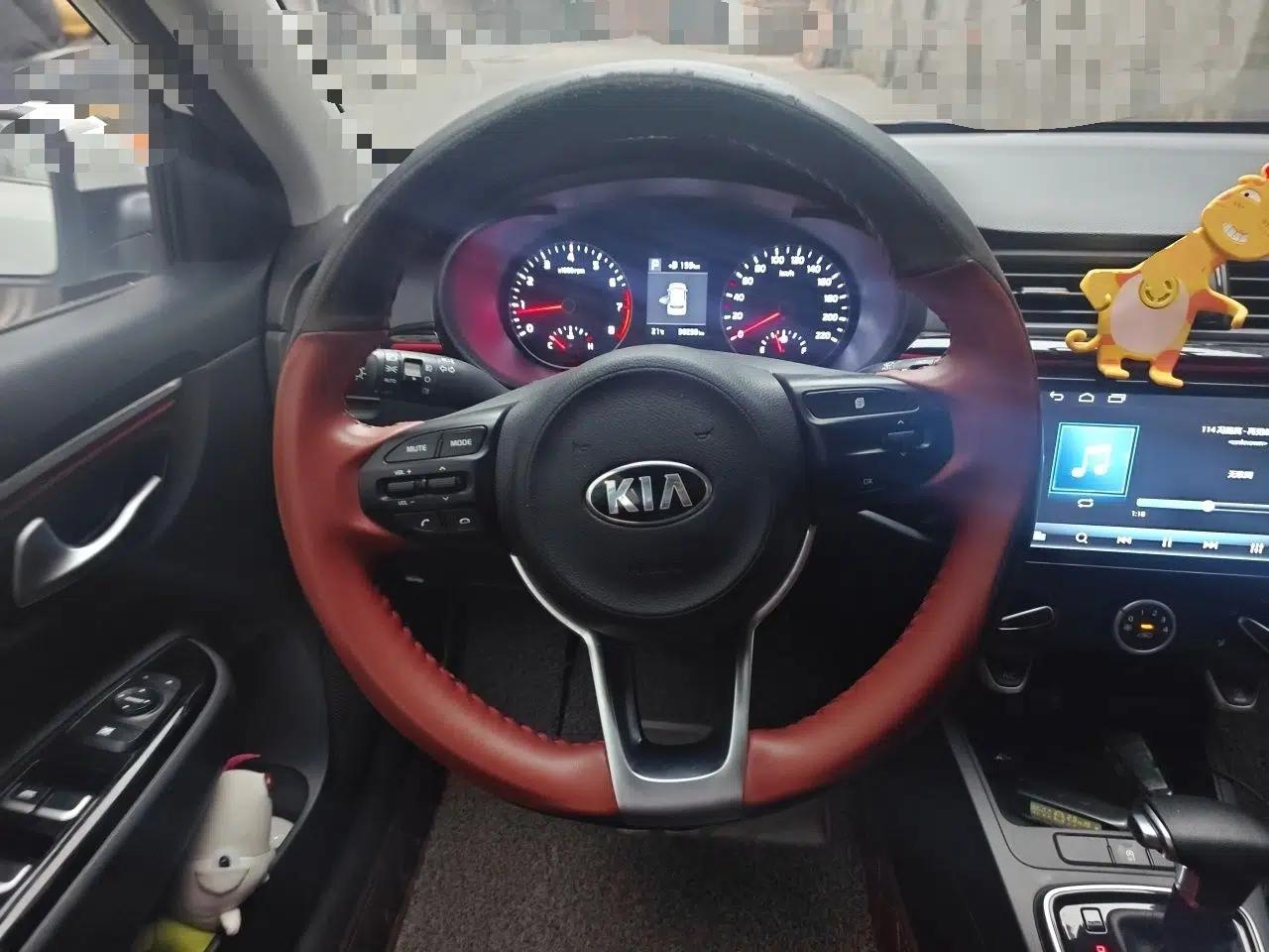 Kia KX Cross 2017 1.4L AT GLS — миниатюра 11