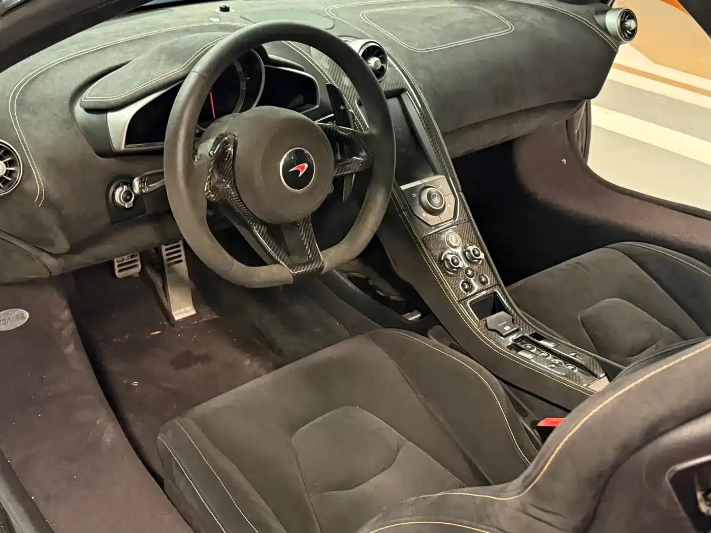 McLaren 12C 2013 3.8T SPIDER — миниатюра 4