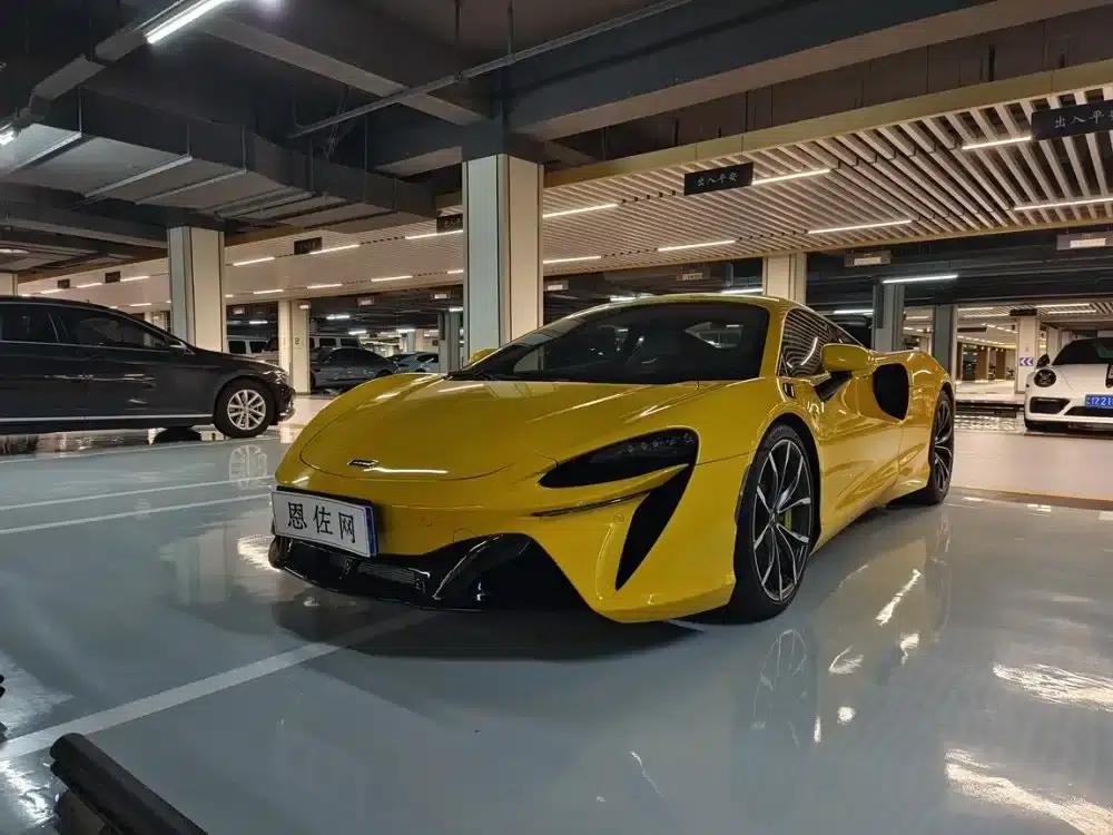 Artura 2023 3.0T Hybrid Standard Model — миниатюра 1