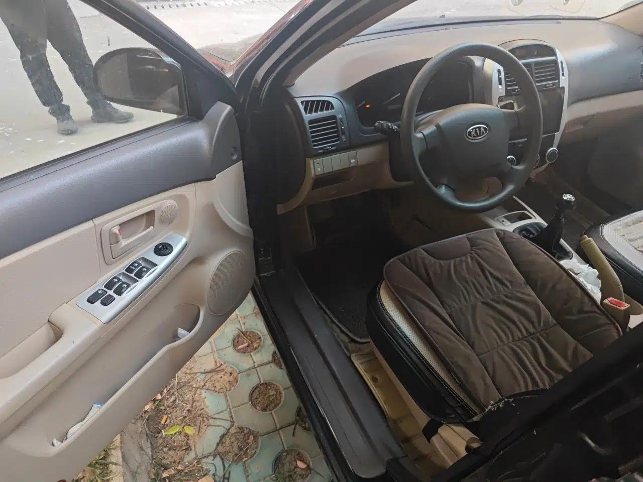 Kia Cerato 2010 1.6L MT GL — миниатюра 17