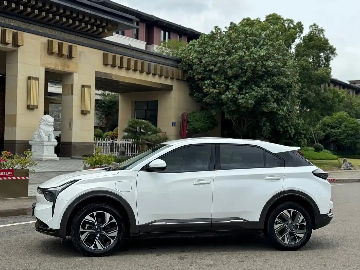 Nezha U 2023 Model, Nezha U-II Challenge Edition, 400 U-Show, Ternary Lithium Battery — миниатюра 13