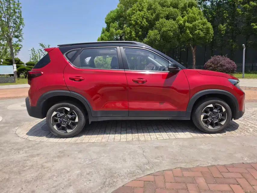 Kia Sonet 2024 1.5L Luxury Smart Edition — миниатюра 11