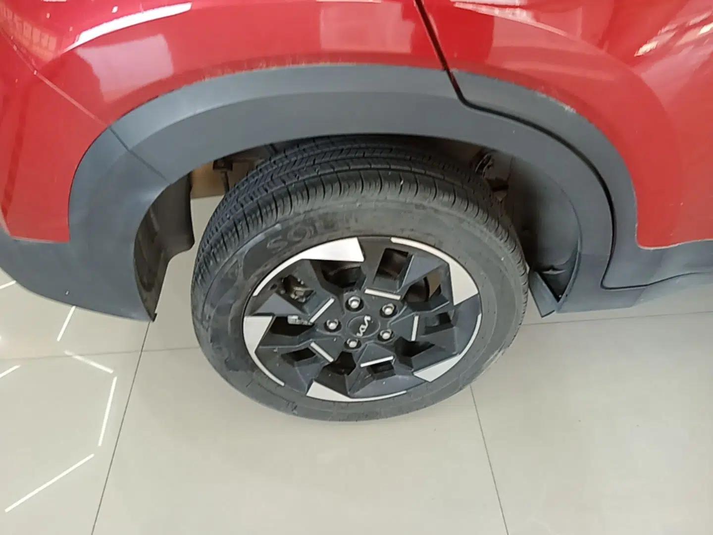 Kia Sonet 2024 1.5L Luxury Smart Edition — миниатюра 4