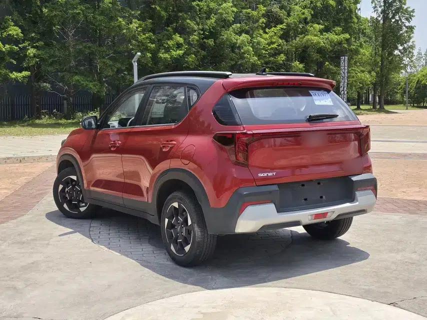 Kia Sonet 2024 1.5L Luxury Smart Edition — миниатюра 6
