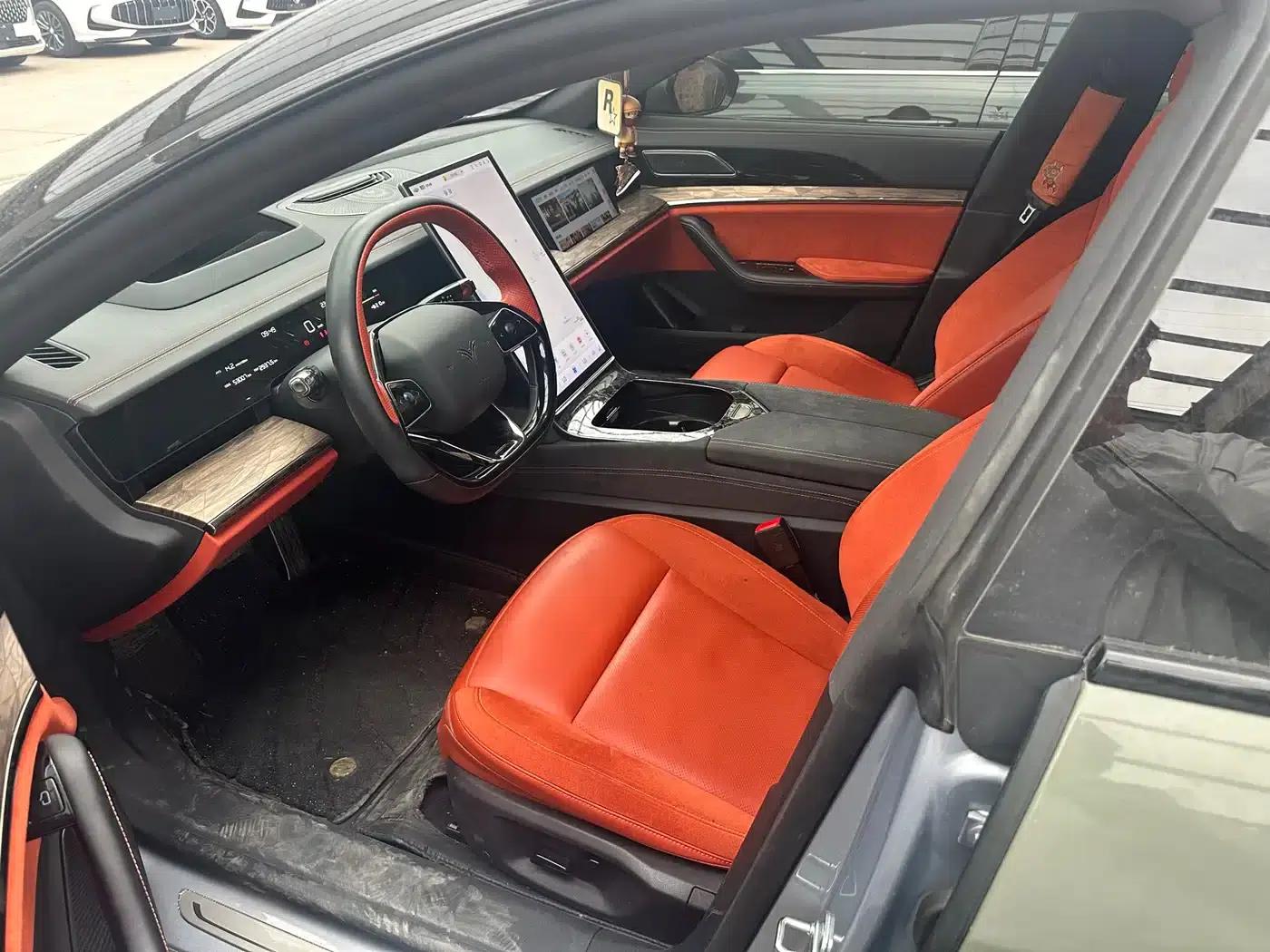 Nezha S 2022 Range Extended Version 1160km Rear-Wheel Drive Large Version — миниатюра 4