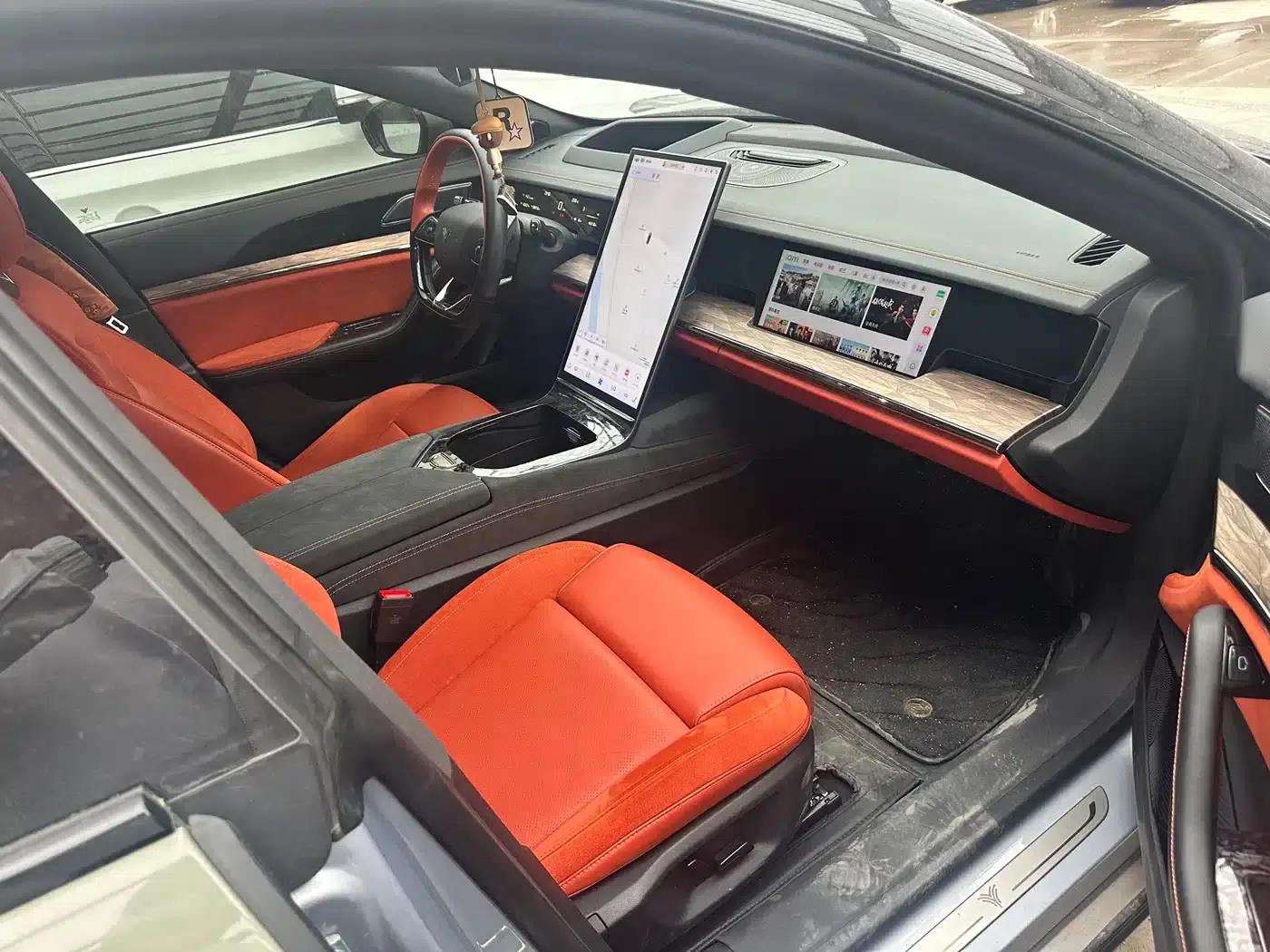 Nezha S 2022 Range Extended Version 1160km Rear-Wheel Drive Large Version — миниатюра 8