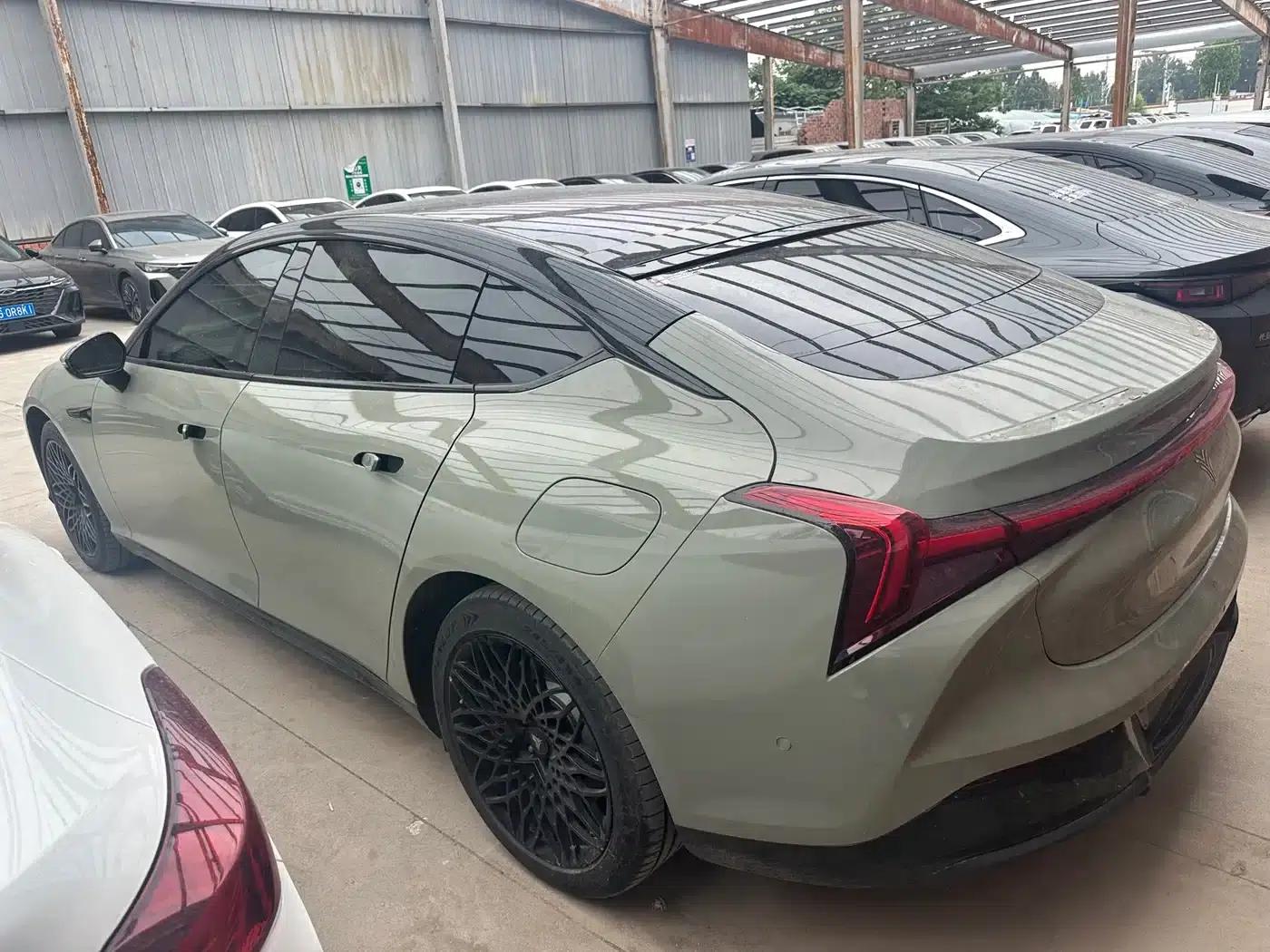 Nezha S 2022 Range Extended Version 1160km Rear-Wheel Drive Large Version — миниатюра 10
