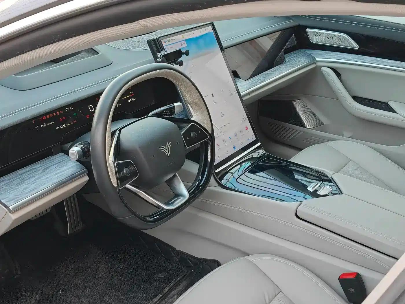Nezha S 2022 Range Extended Version 1160km Rear-Wheel Drive Large Version — миниатюра 7